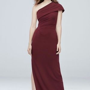 Ruched One-Shoulder Stretch Crepe Dress